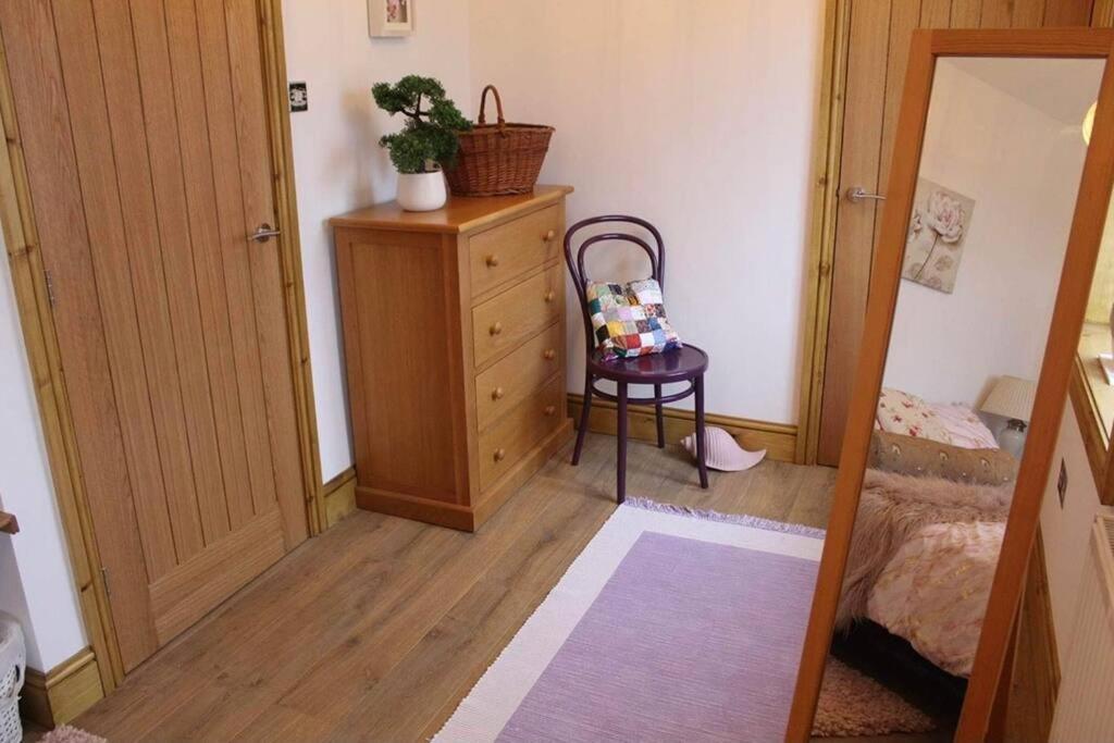 3 Bedroom Terrace Holiday Home เกรททอร์ริงตัน ภายนอก รูปภาพ